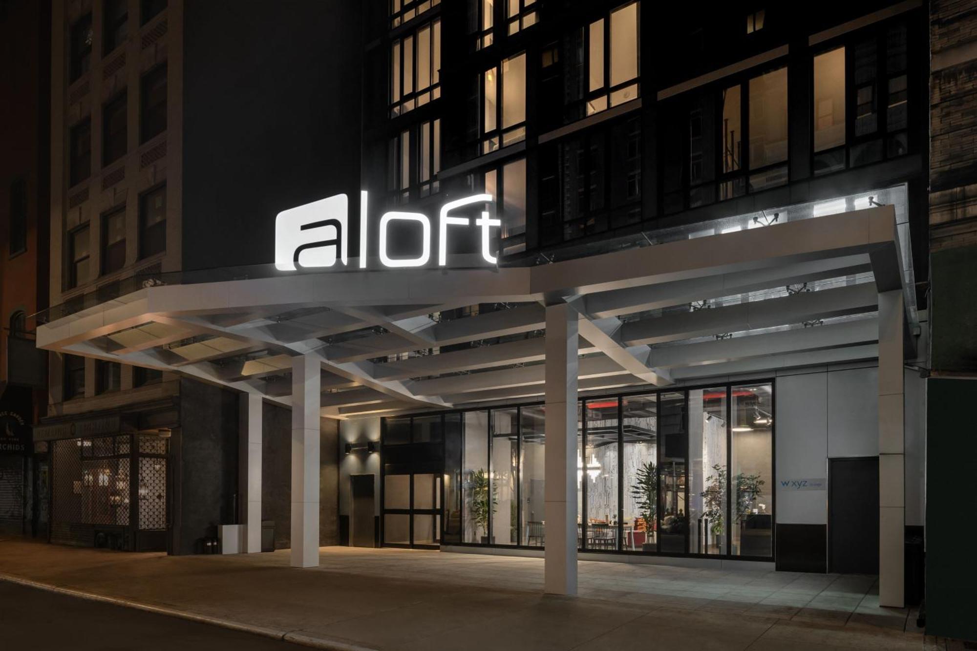 Aloft New York Chelsea Hotel Exterior photo
